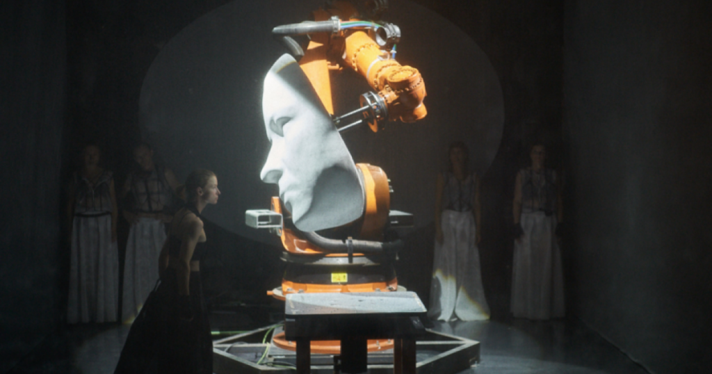 Tehisintellekt teeb teatrit: Kuidas STACC pani robotid Tšehhovi stiilis näidendit tegema?